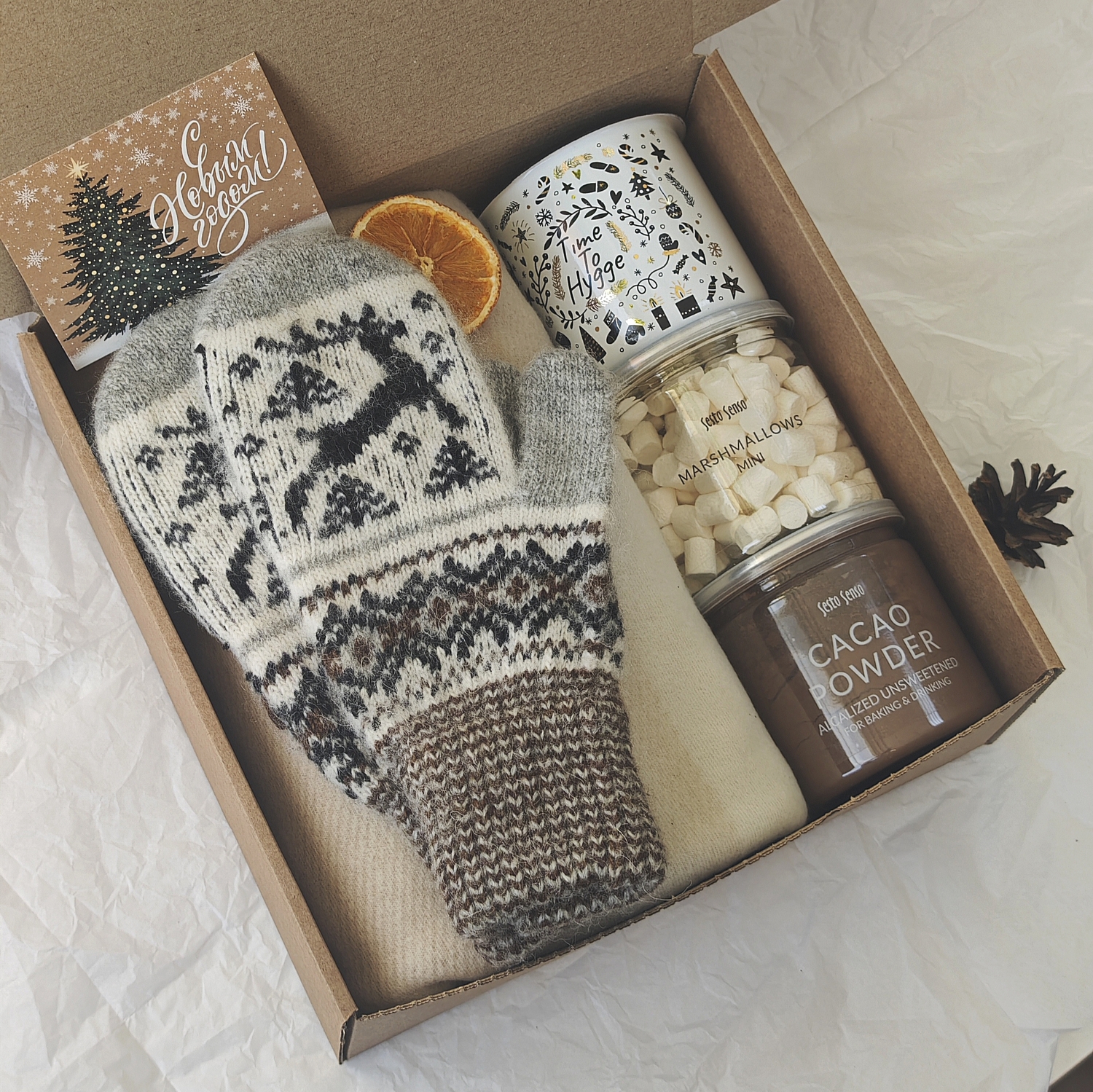 Подарочный женский бокс "Cozy winter" беж Подарочный женский бокс "Cozy winter" беж